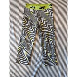 Nike Dri‎ Fit  Workout pants women's size  small